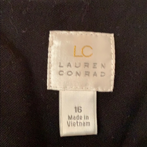 Lauren Conrad LC waist length Black Blazer - Picture 2 of 7